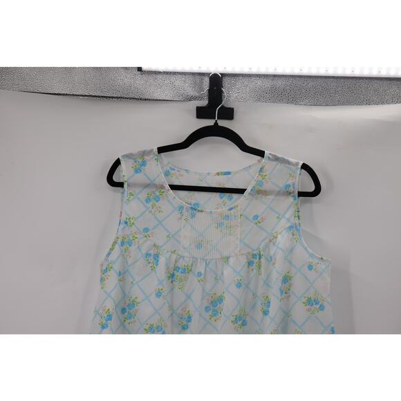 Vintage Floral White Midi Length Cotton Nightgown - Picture 2 of 8